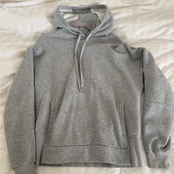 ALO Yoga Heather Gray Hoodie - Picture 2 of 6